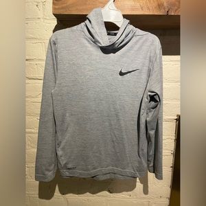 Nike dry fit long sleeve tee hoodie